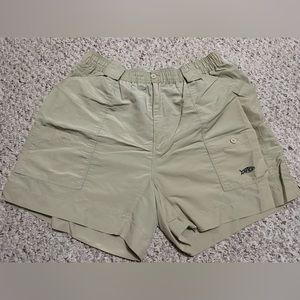 Aftco shorts - khaki